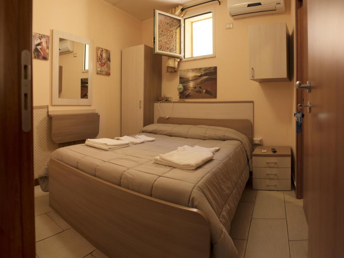 Golden Dreams B&B Reggio di Calabria Dış mekan fotoğraf